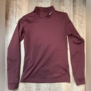 NikeFit Long sleeve